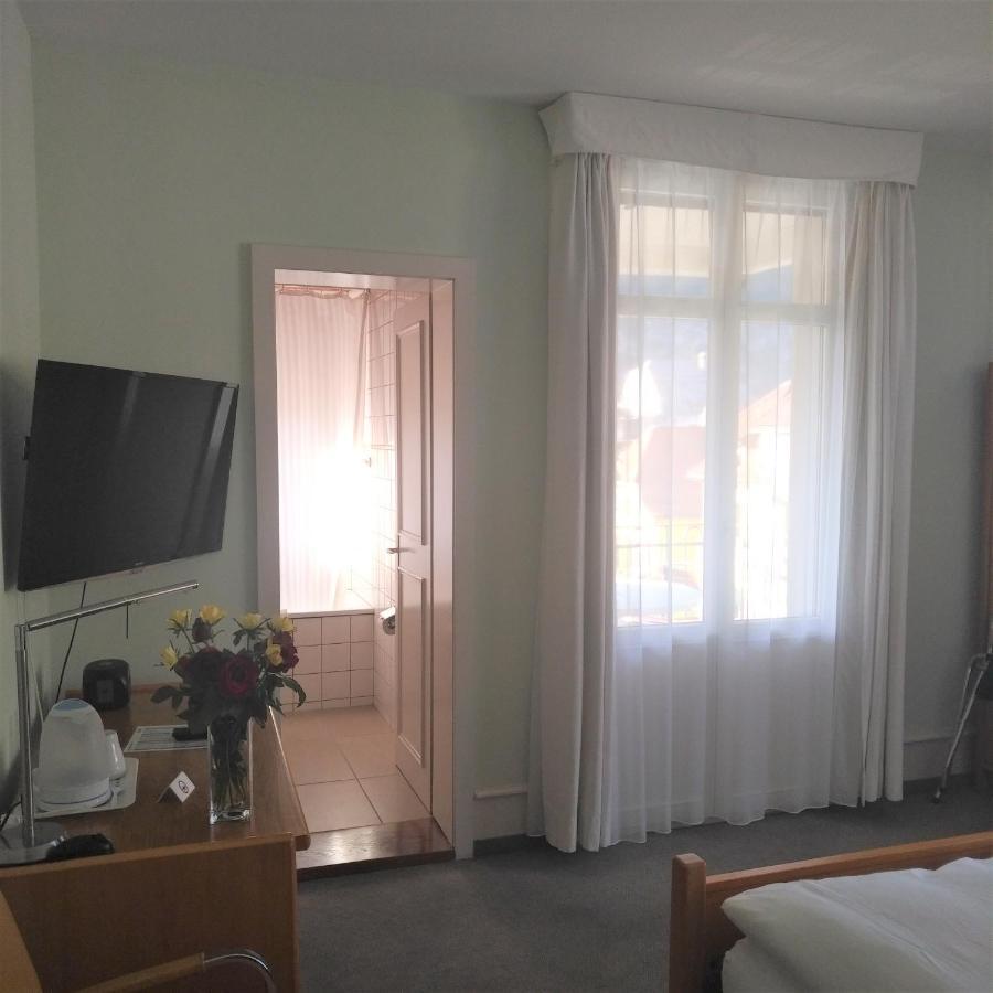 De La Paix Hotel